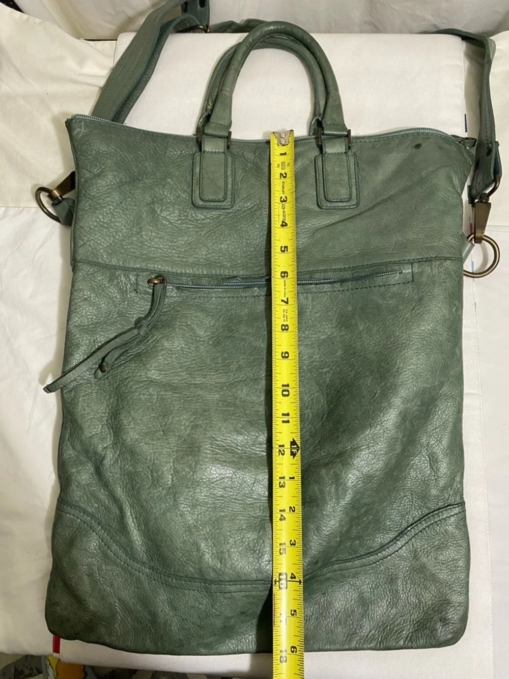 Maurizio Taiuti Sage Green Leather Crossbody Tote - Picture 7 of 15